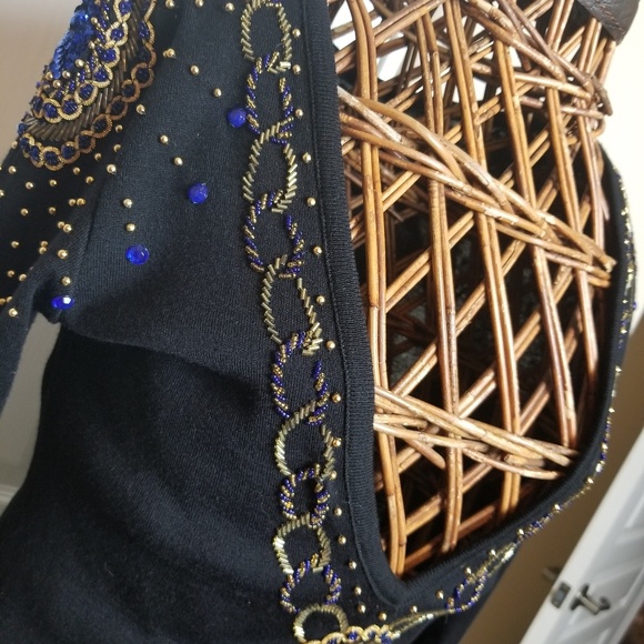 Vintage Charm - Picture 2 of 8